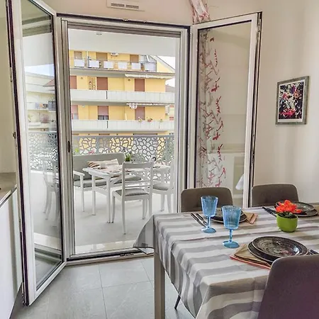 Viola Bilo - Myho Casa 산베네데토델트론토